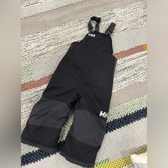 Helly Hansen Other - LIKE NEW - Helly Hansen Bib Snowpants Black ( 2T)